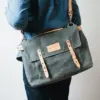 Waxed Canvas Messenger Bag - Gambar 5